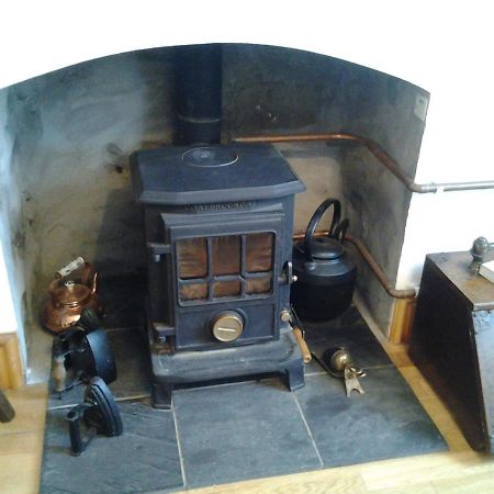 Pen Llyn Quarryman'S Cottage Trefor  Luaran gambar