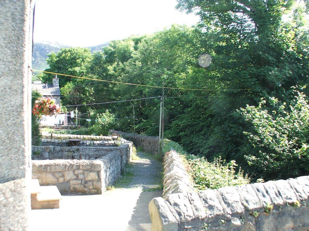 Pen Llyn Quarryman'S Cottage Trefor  Luaran gambar